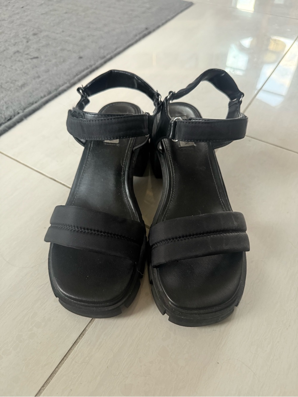 Steve Madden Black Women's Chunky Strap Sandals -